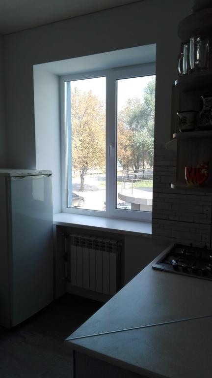 Apartment On Kryvorizhstal Street 35-24 Кривой Рог Экстерьер фото