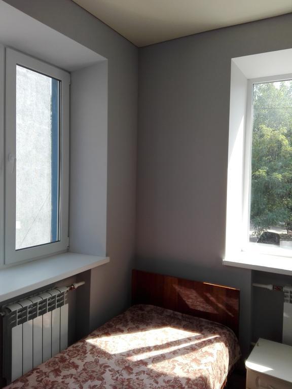 Apartment On Kryvorizhstal Street 35-24 Кривой Рог Экстерьер фото