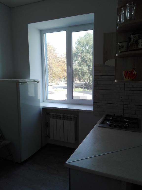 Apartment On Kryvorizhstal Street 35-24 Кривой Рог Экстерьер фото