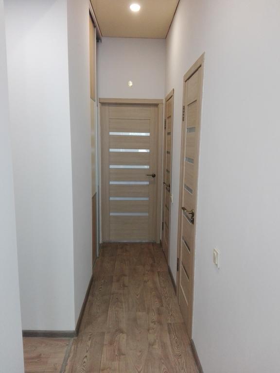 Apartment On Kryvorizhstal Street 35-24 Кривой Рог Экстерьер фото